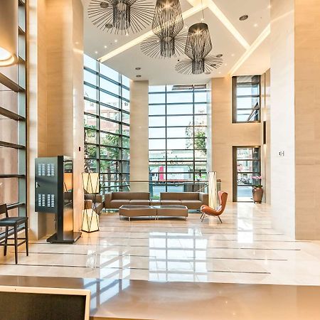 Days Hotel Jeju Seogwipo Ocean Екстер'єр фото