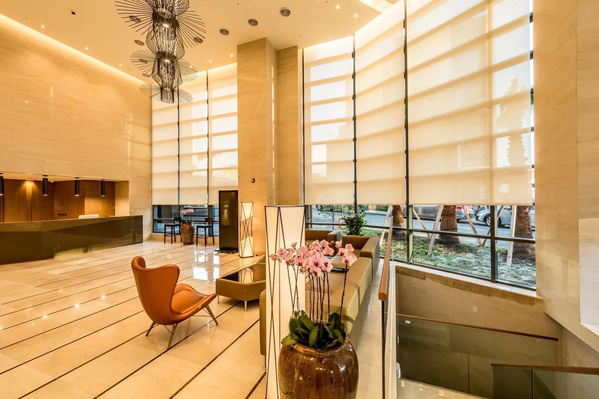 Days Hotel Jeju Seogwipo Ocean Екстер'єр фото
